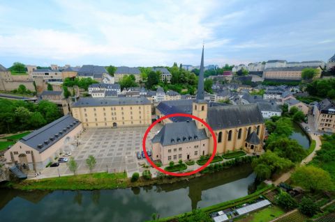 L'Institut national pour le patrimoine architectural dans l'ancienne Abbaye de Neumünster à Luxembourg-Grund, classée patrimoine culturel national.