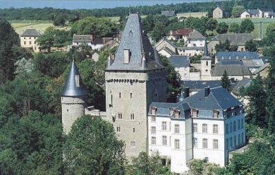 Le château de Hollenfels